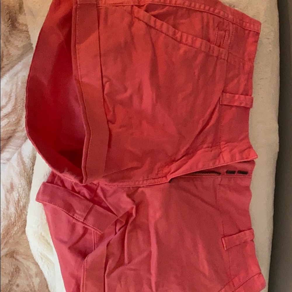 Vineyard vines shorts